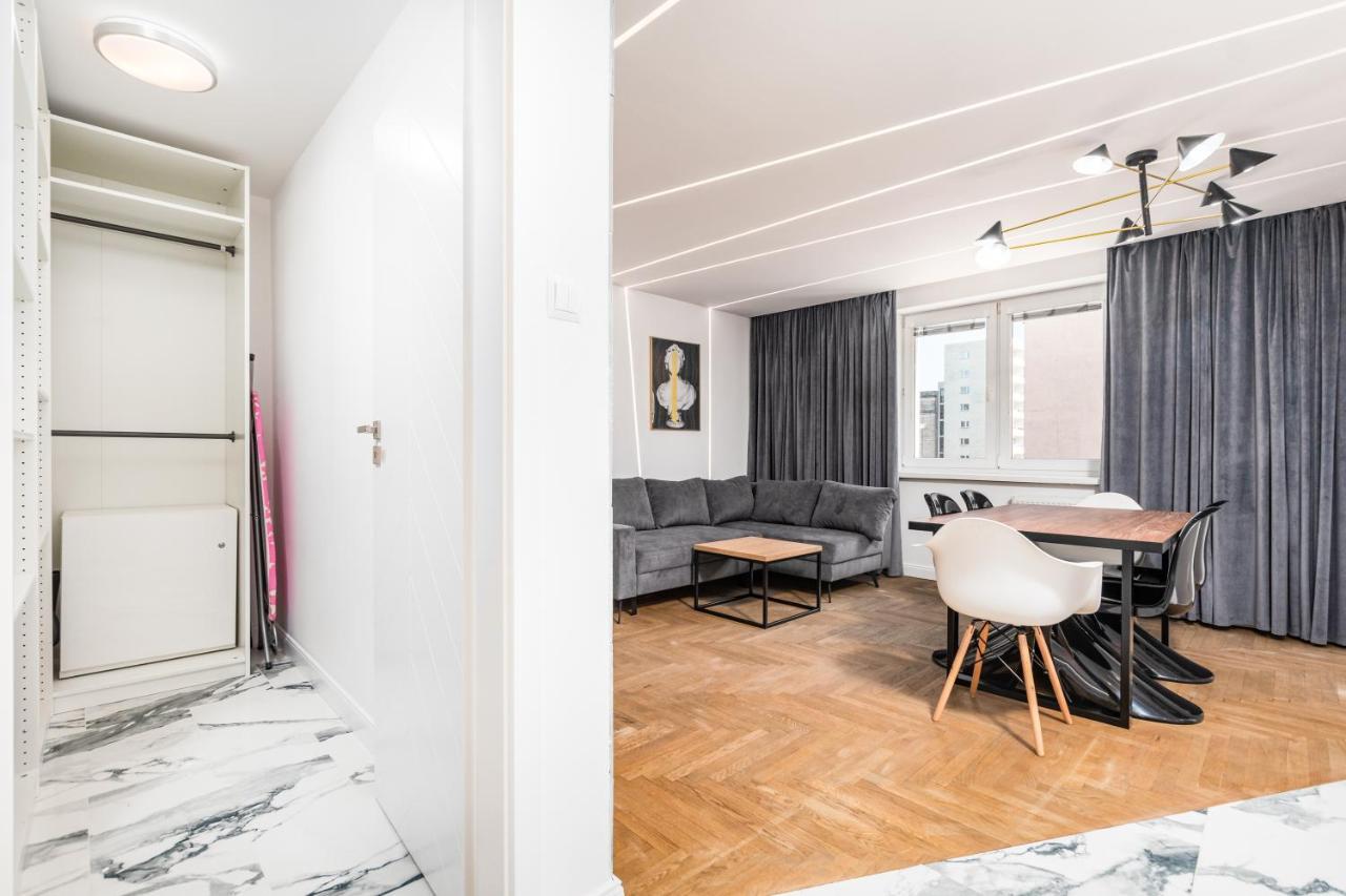 ורשה Apartament Moniuszki By Your Freedom מראה חיצוני תמונה