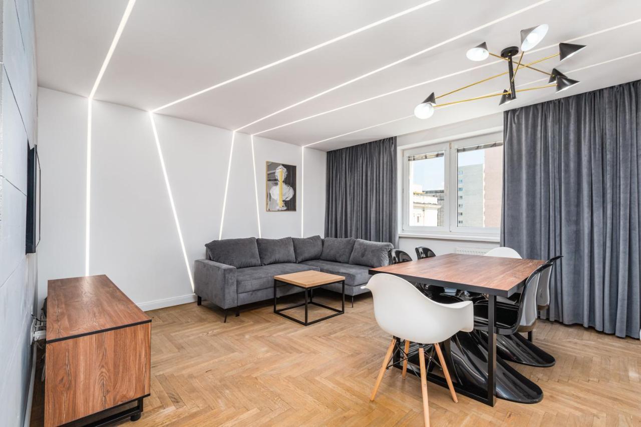 ורשה Apartament Moniuszki By Your Freedom מראה חיצוני תמונה