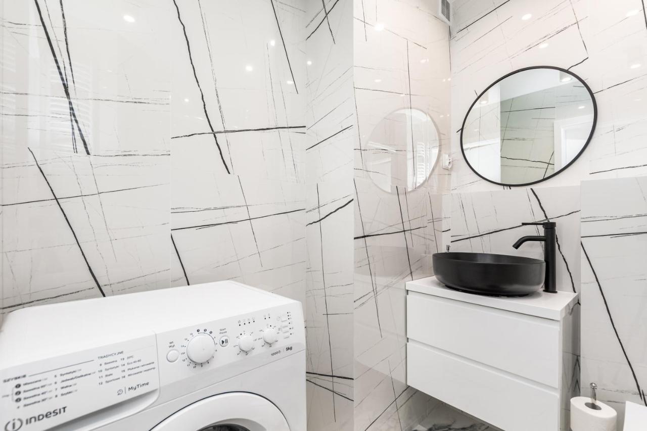 ורשה Apartament Moniuszki By Your Freedom מראה חיצוני תמונה