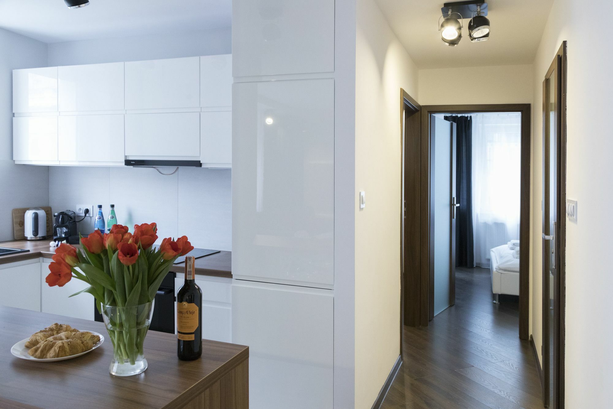 ורשה Apartament Moniuszki By Your Freedom מראה חיצוני תמונה