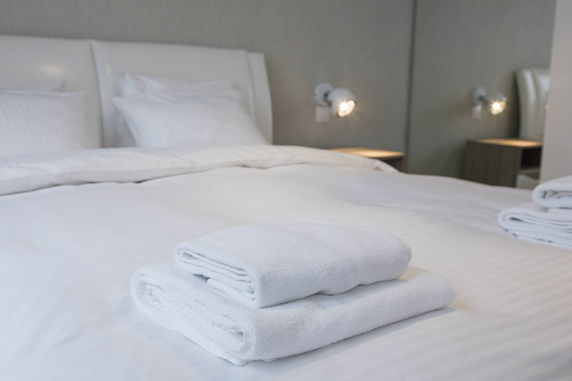 ורשה Apartament Moniuszki By Your Freedom מראה חיצוני תמונה